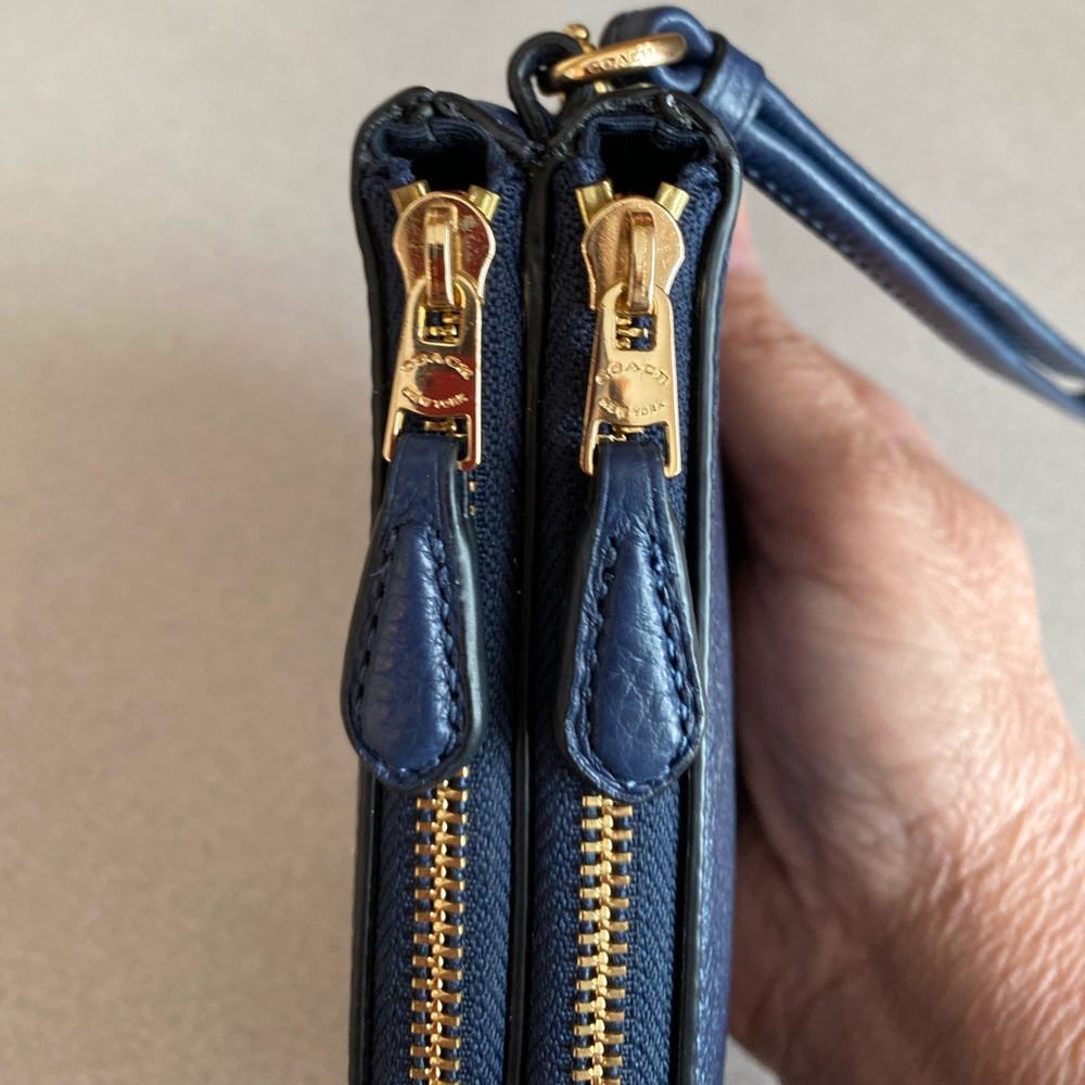 Coach Pebble Leather Medium Double  L Zip Wristlet - Picture 5 of 8